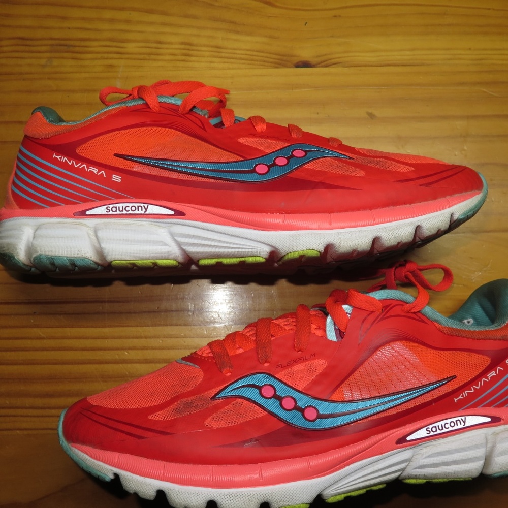 Saucony Kinvara S  Running Shoes Size 10 - Picture 5 of 8